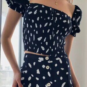 Aritzia Wilfred New Smocked Blouse Navy XS